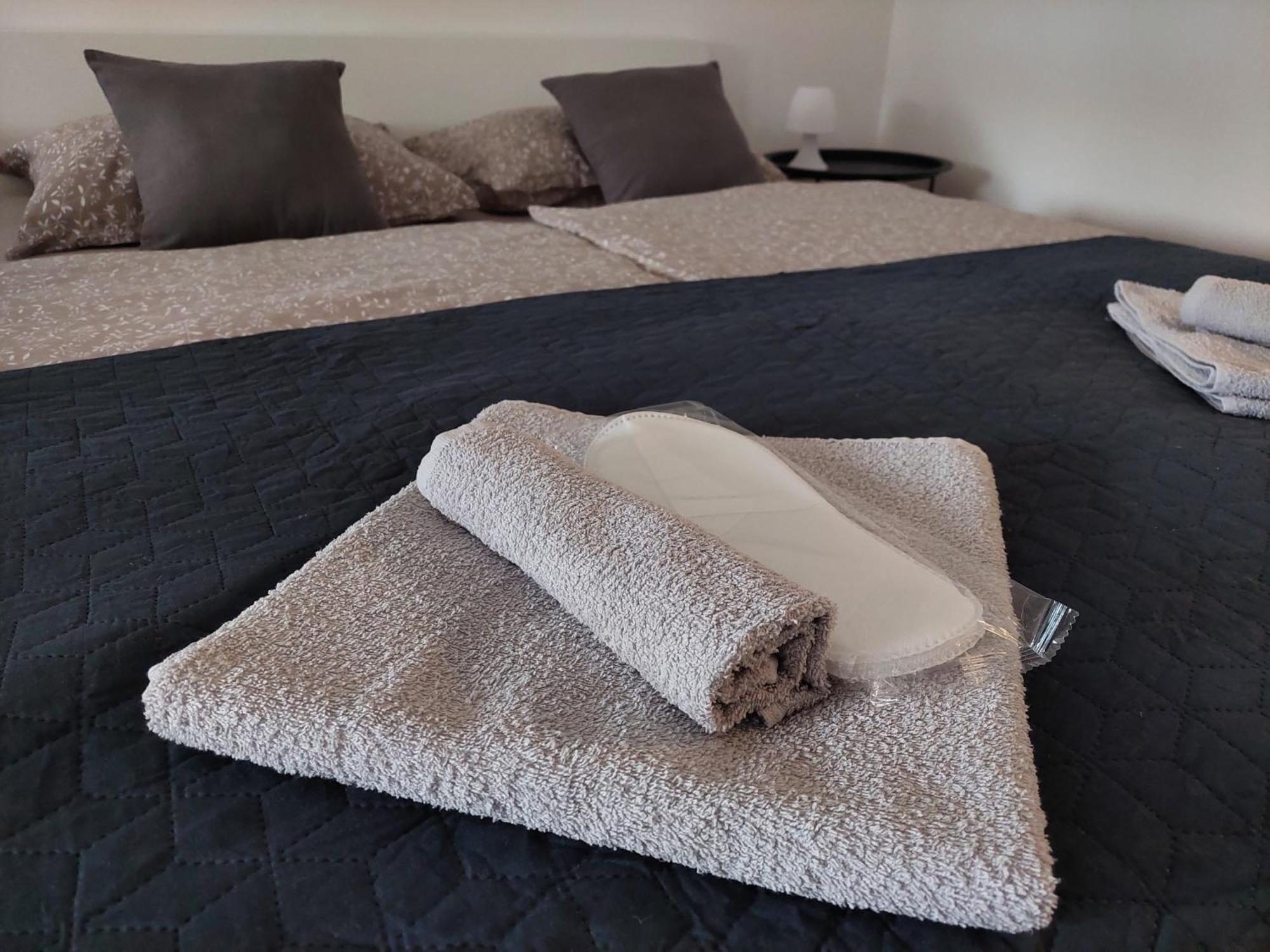 M&M Apartment Велика-Горица Экстерьер фото