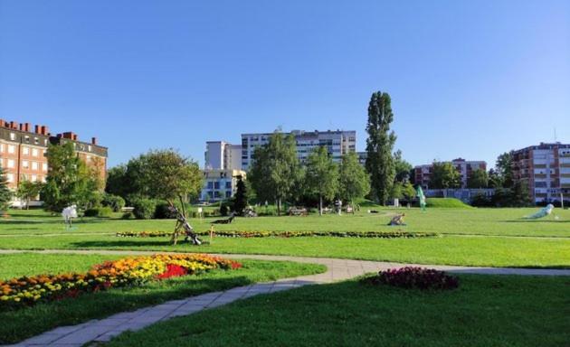 M&M Apartment Велика-Горица Экстерьер фото